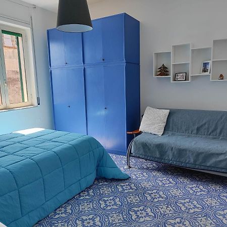La Casa Blu Bed & Breakfast Napoli Bagian luar foto