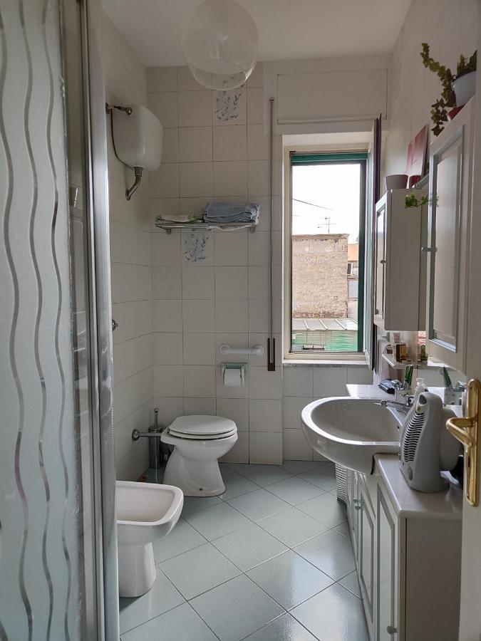 La Casa Blu Bed & Breakfast Napoli Bagian luar foto