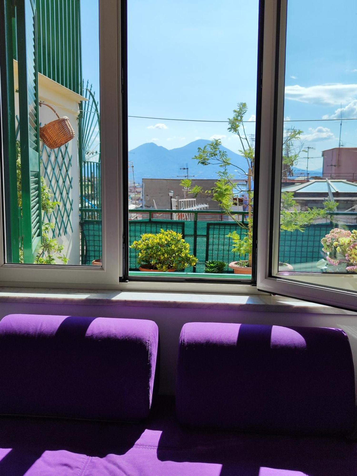 La Casa Blu Bed & Breakfast Napoli Bagian luar foto